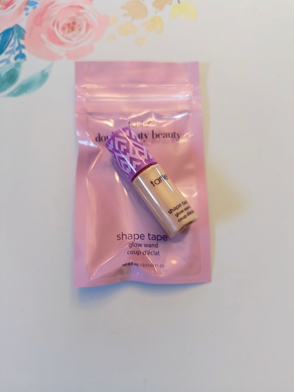 Tarte Shape Tape Glow Wand Highlighter-shade: Alight. Travel Mini.